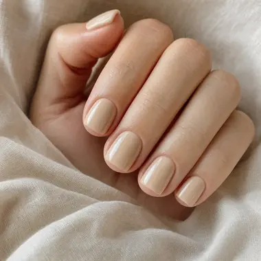 Bej nude