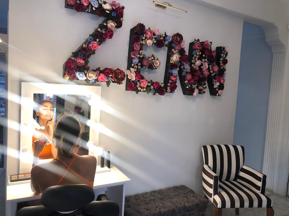 Zenn Estetik & Beauty — salondan bir kare