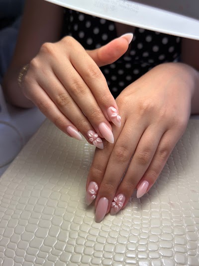 Eda Güzhan Beauty Center — kare 4